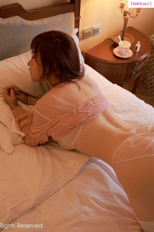 徐嘉乐 徐cake [XiuRen]高清写真图 2022.07.06 No.5233 养乐多DoDo第24张图片